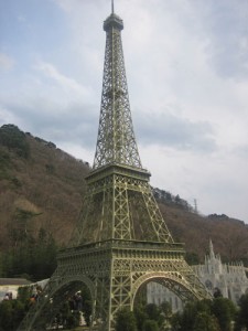 Tobu World Square version of the Eiffel Tower
